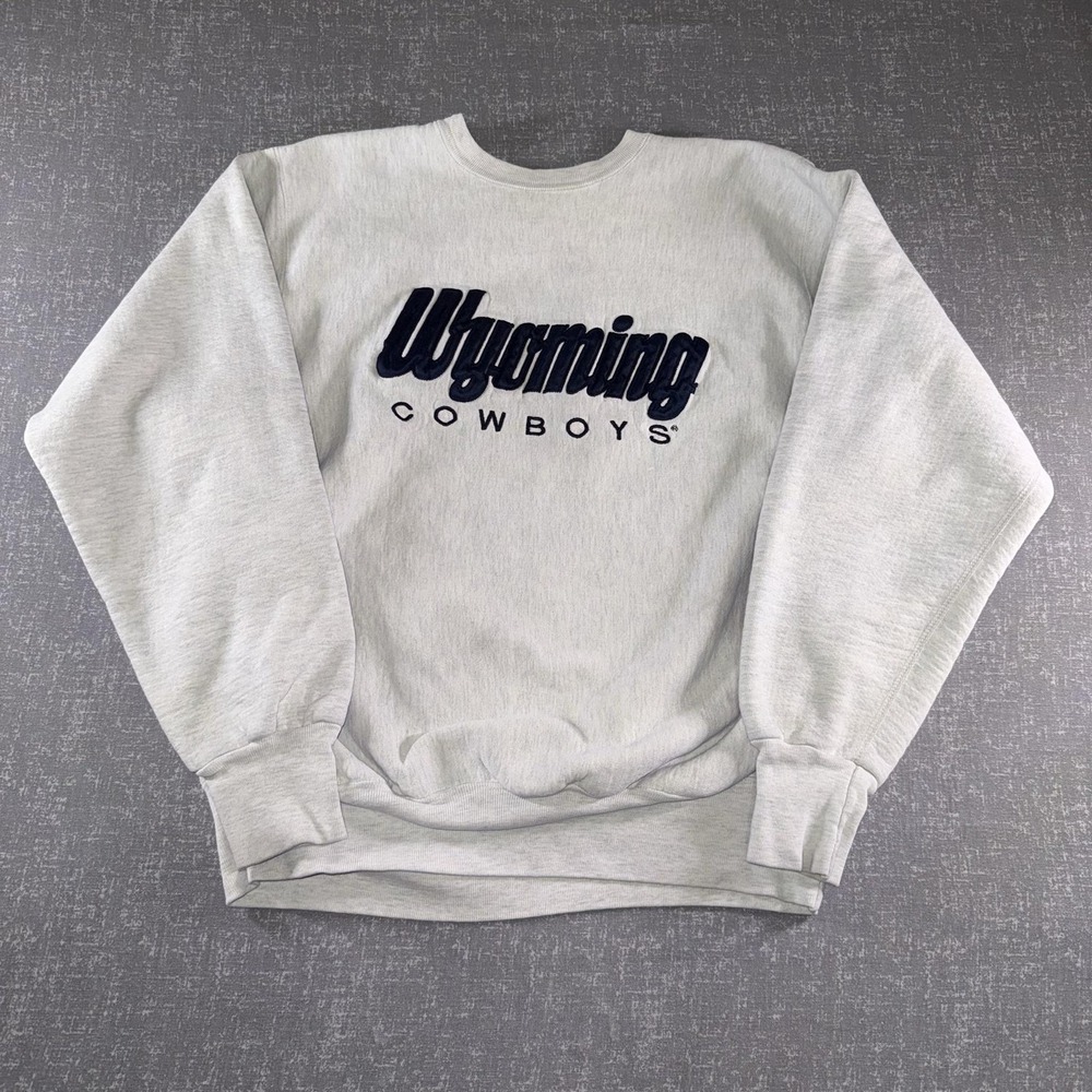 Wyoming Cowboys Sweatshirt Mens Large Gray NCAA Football MV Sport Crewneck